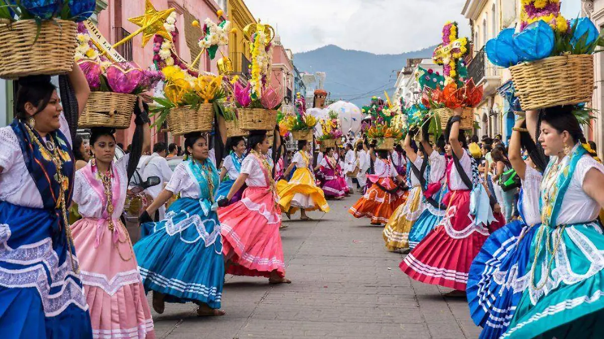 14 LA GUELAGUETZA LLEGARA A FIM